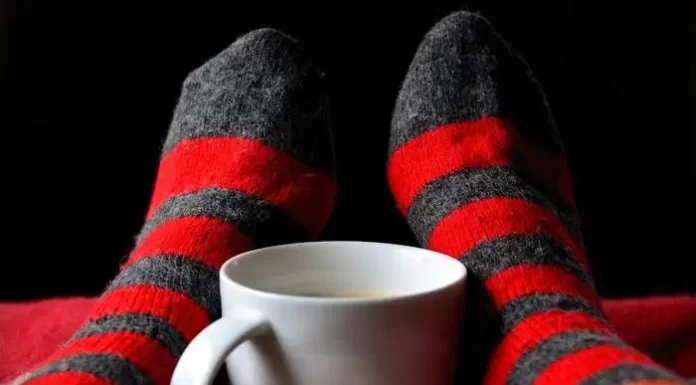 Exploring the Advantages of Compression Socks: Top 5 Reasons to Consider Using Them